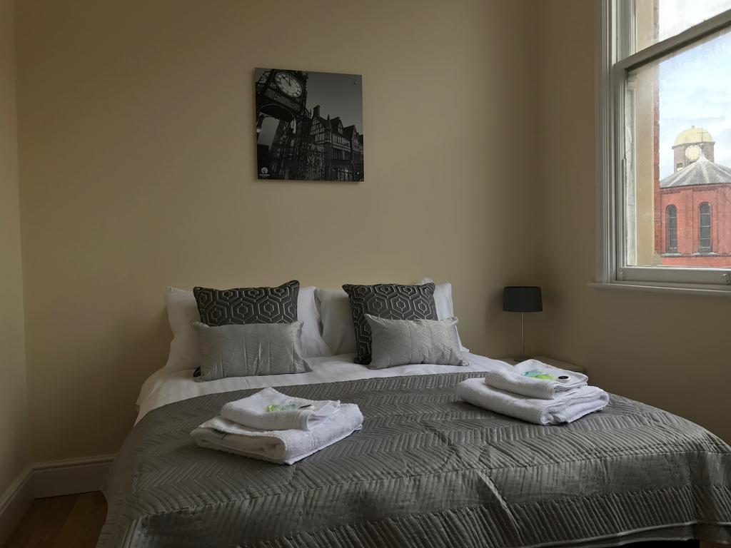 The Salford Apartment Stockport Exterior photo